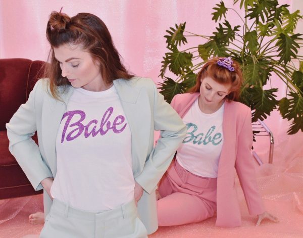 la Label sustainable Babe T-shirt